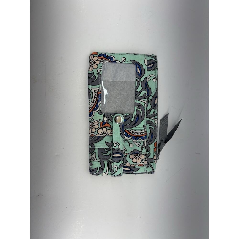 Vera Bradley Retired Fan Flowers Zip‎ ID Wallet Mint Quilted 7.1” NWOT